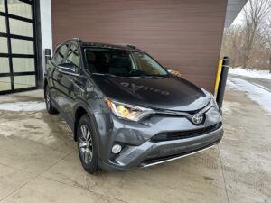 TOYOTA RAV4 ADVENTURE