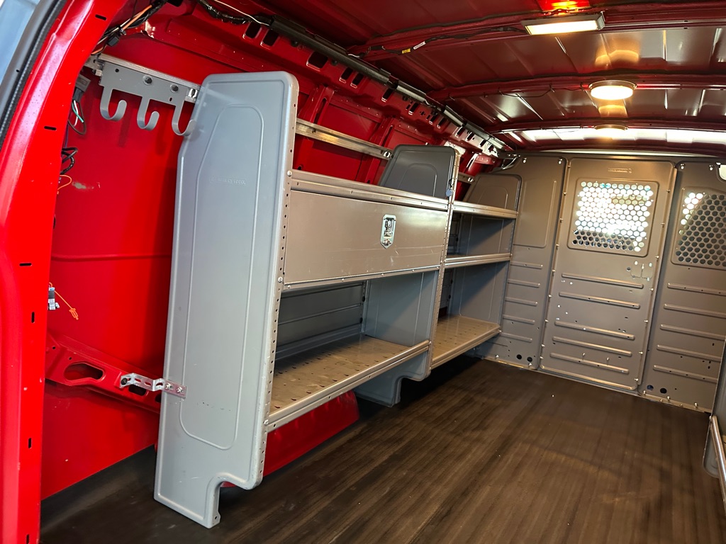 2014 Chevrolet Express Cargo Work Van - Photo 12