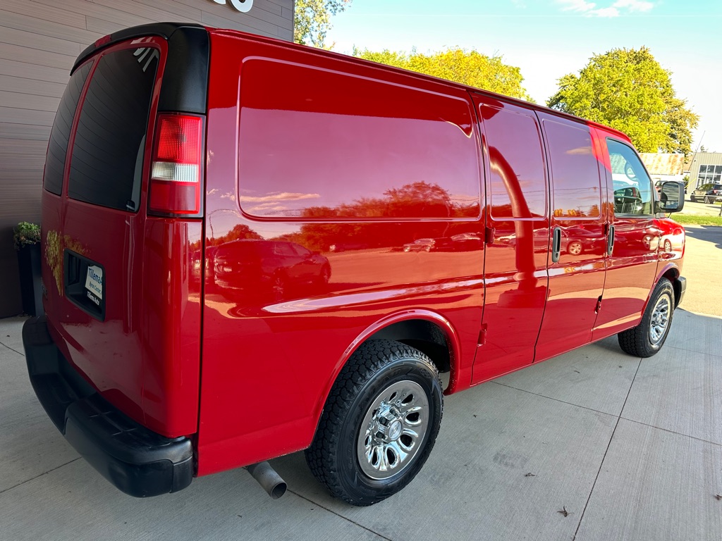 2014 Chevrolet Express Cargo Work Van - Photo 6