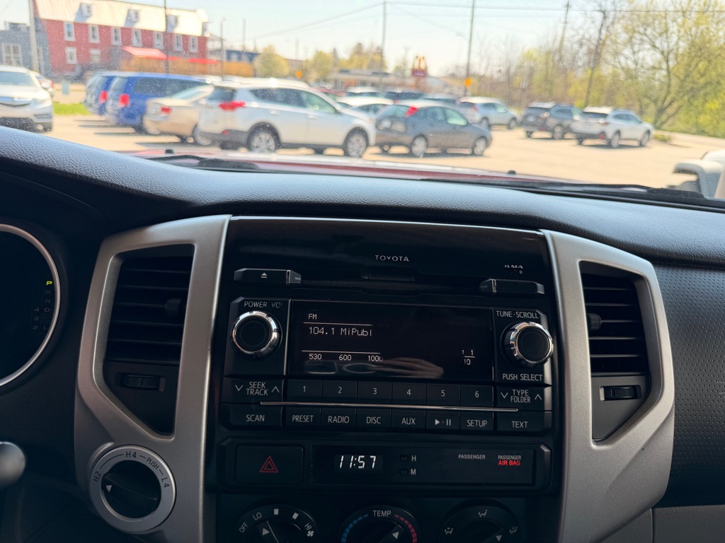 2012 Toyota Tacoma Base - Photo 20