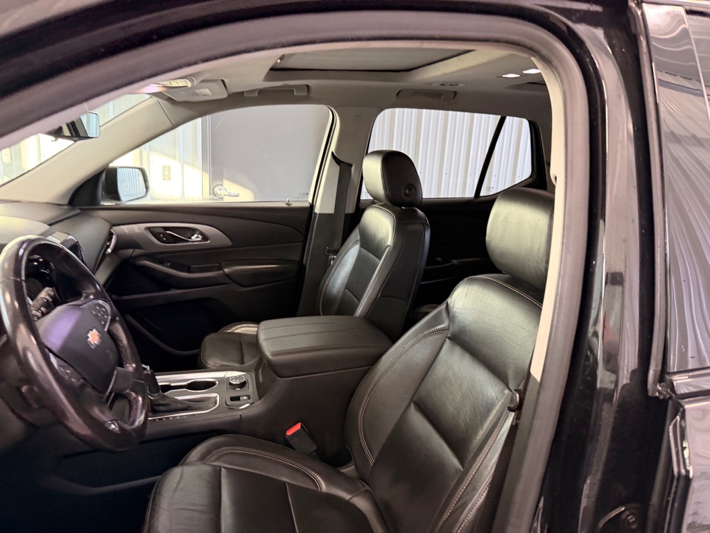 2019 Chevrolet Traverse RS - Photo 9