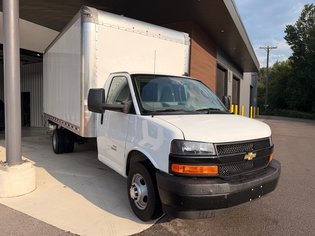 CHEVROLET EXPRESS G4500